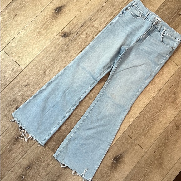 Good America - Good Legs Flare, light wash jeans, frayed hem, wide leg, size 14 - Picture 2 of 16